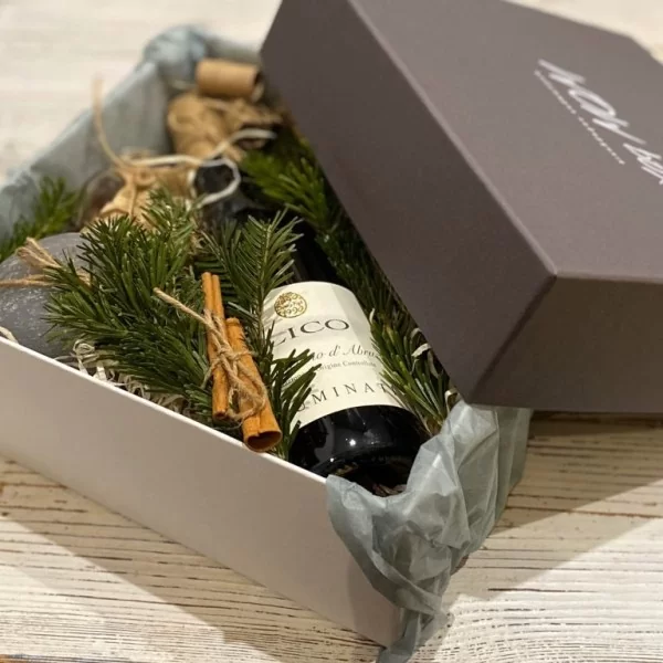 Подарунковий набір з вином і свічкою №307 Подарунки на Новий Рік - 6