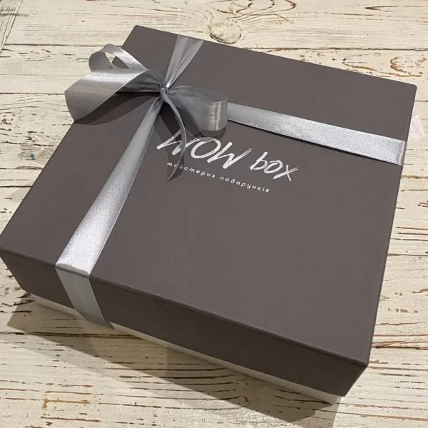 Подарочный набор с вином, орехами и шоколадом №303 Подарки WOW BOX - 2