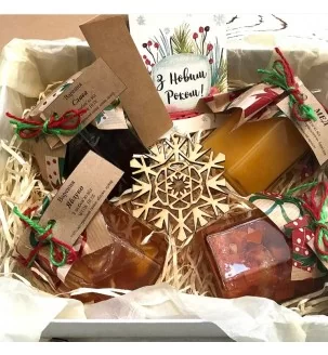 Варення і мед в подарунковій коробці Подарунки на Новий Рік - 2